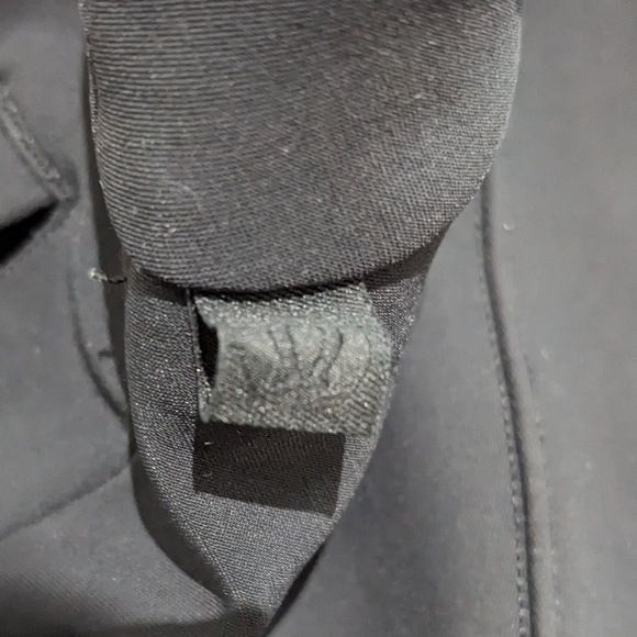 Lululemon On the Move Pant - Black - Picture 14 of 16